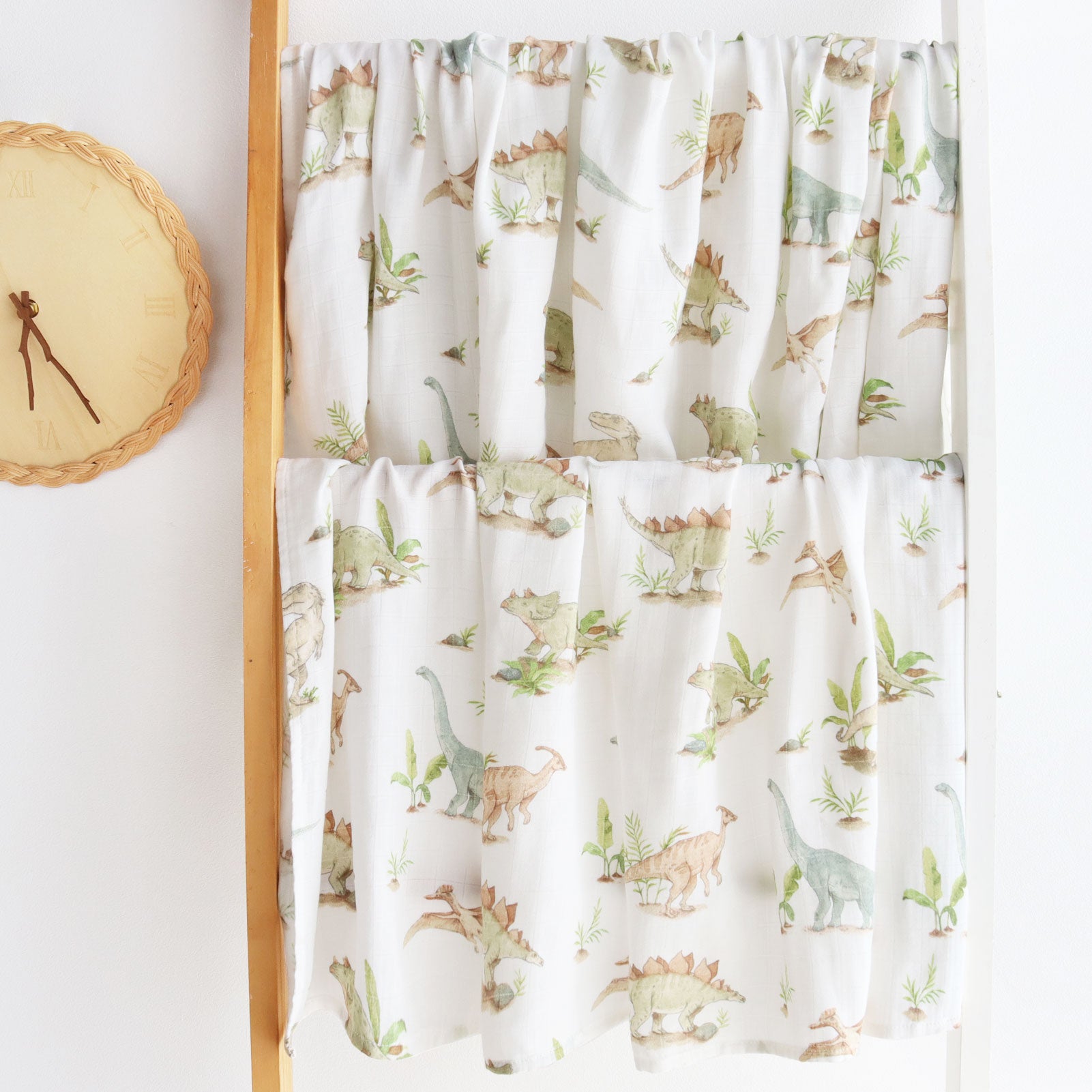 Dinosaur Marvel (Swaddle)