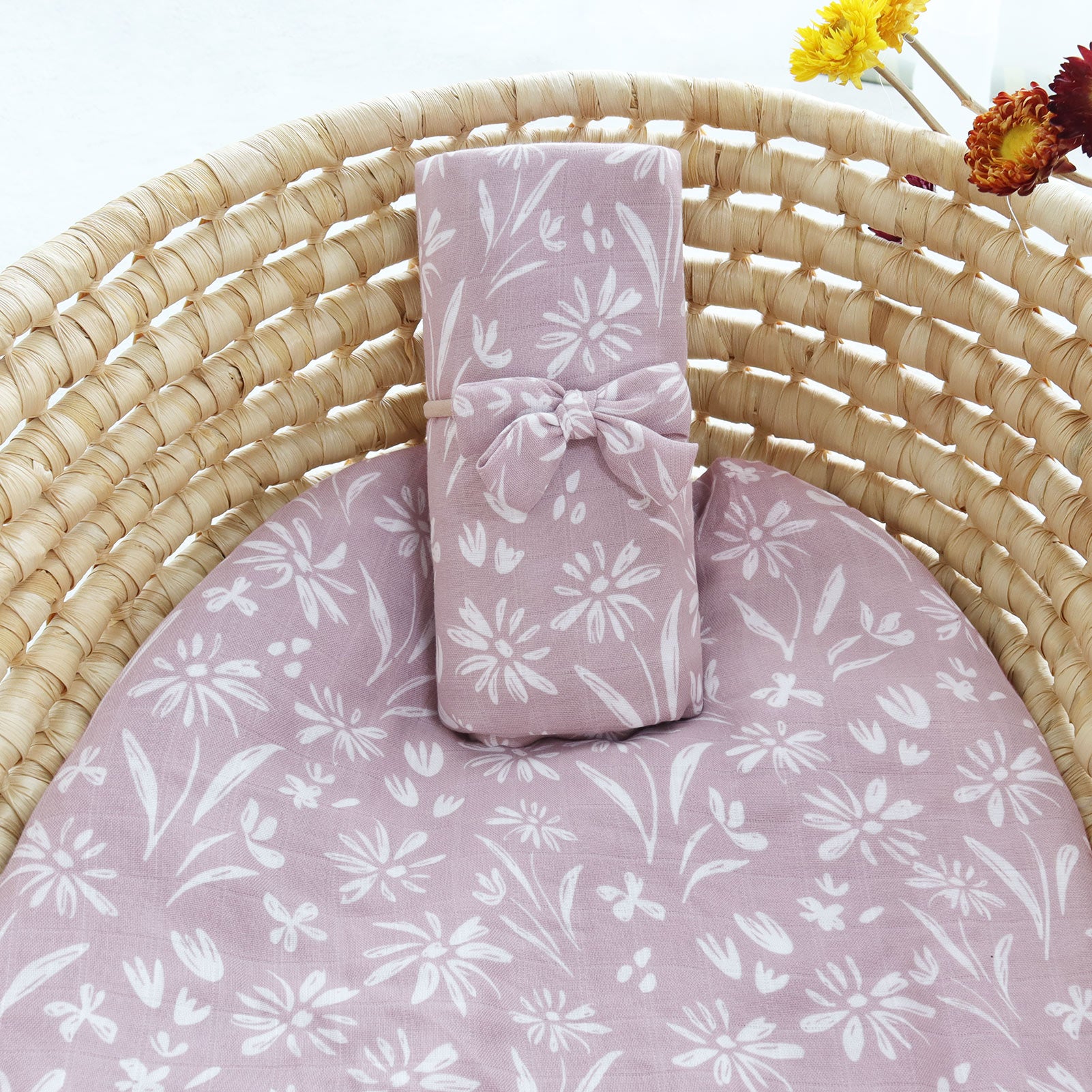 Lilac Whispers (Swaddle)
