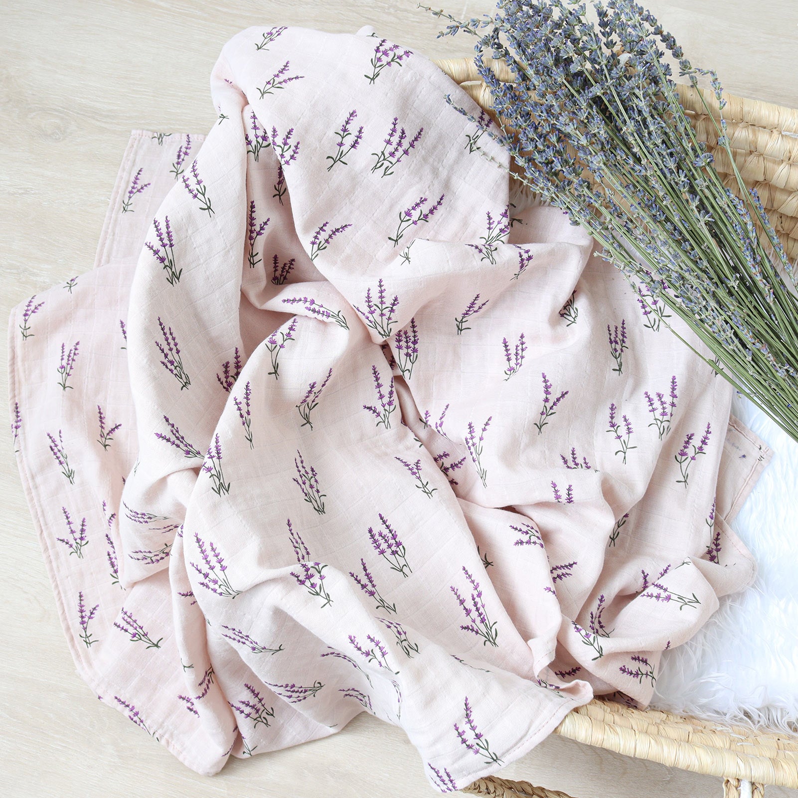 Lavender Bliss (Swaddle)