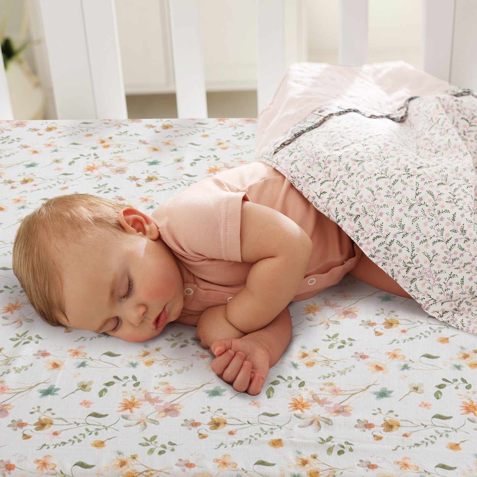Meadow Blooms (Crib Sheet)