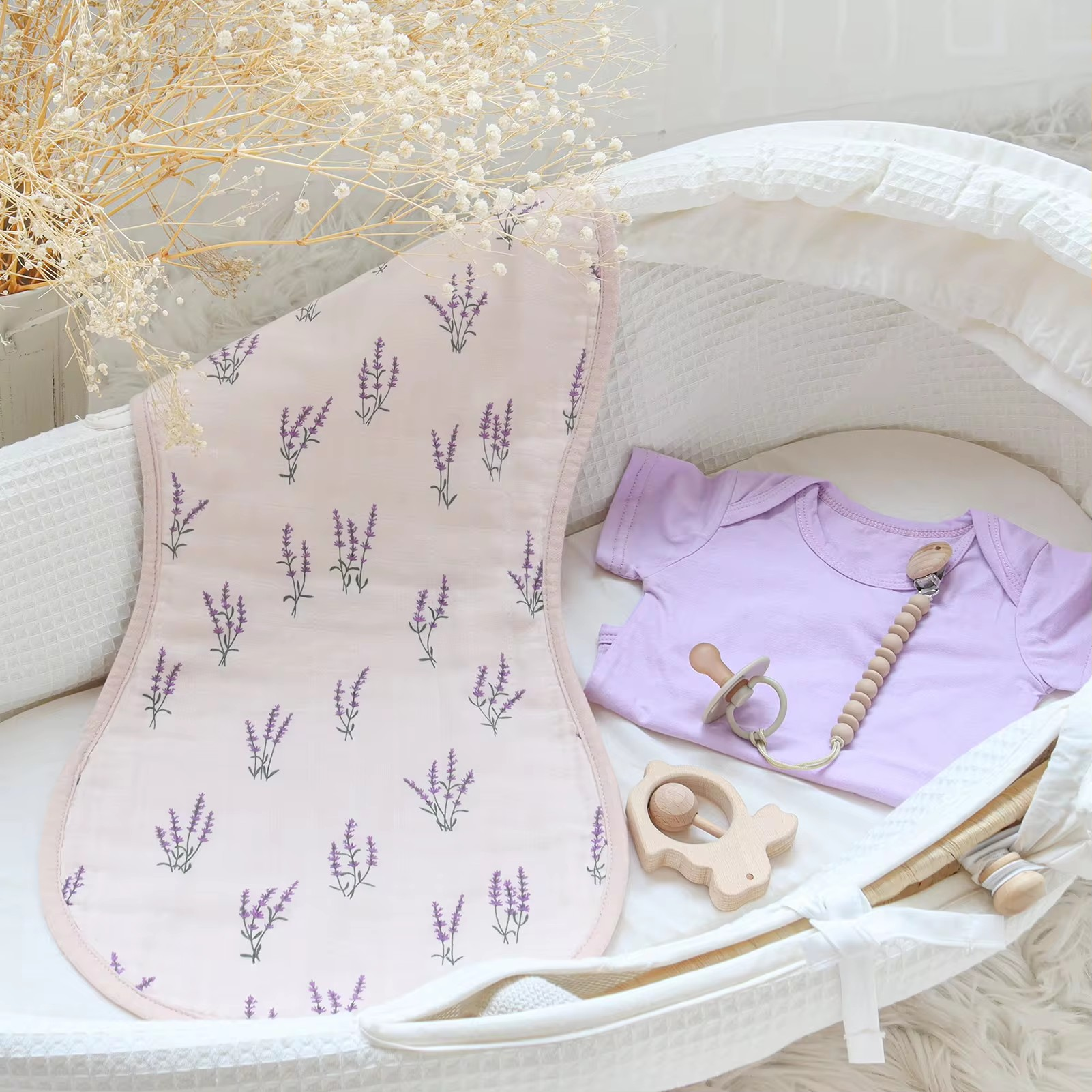 Lavender Bliss (Burp Cloth)