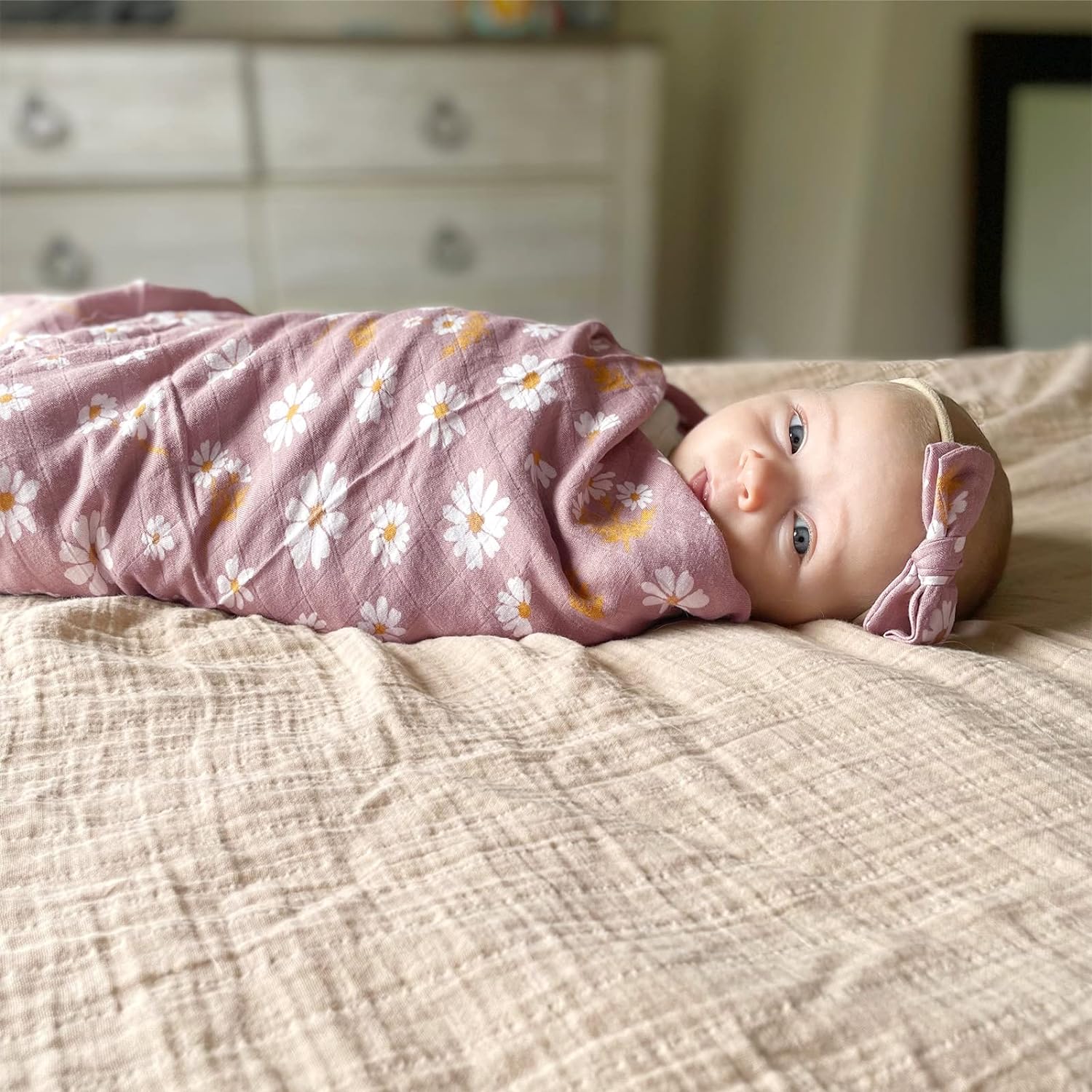 Daisy Dreams (Swaddle)