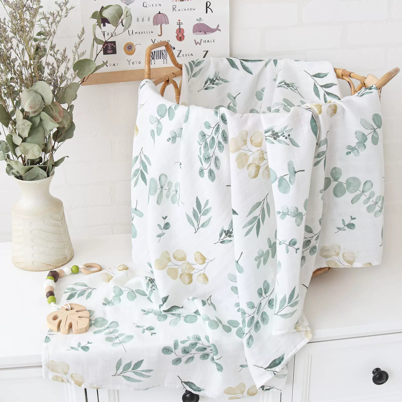 Foliage Fervor (Swaddle)