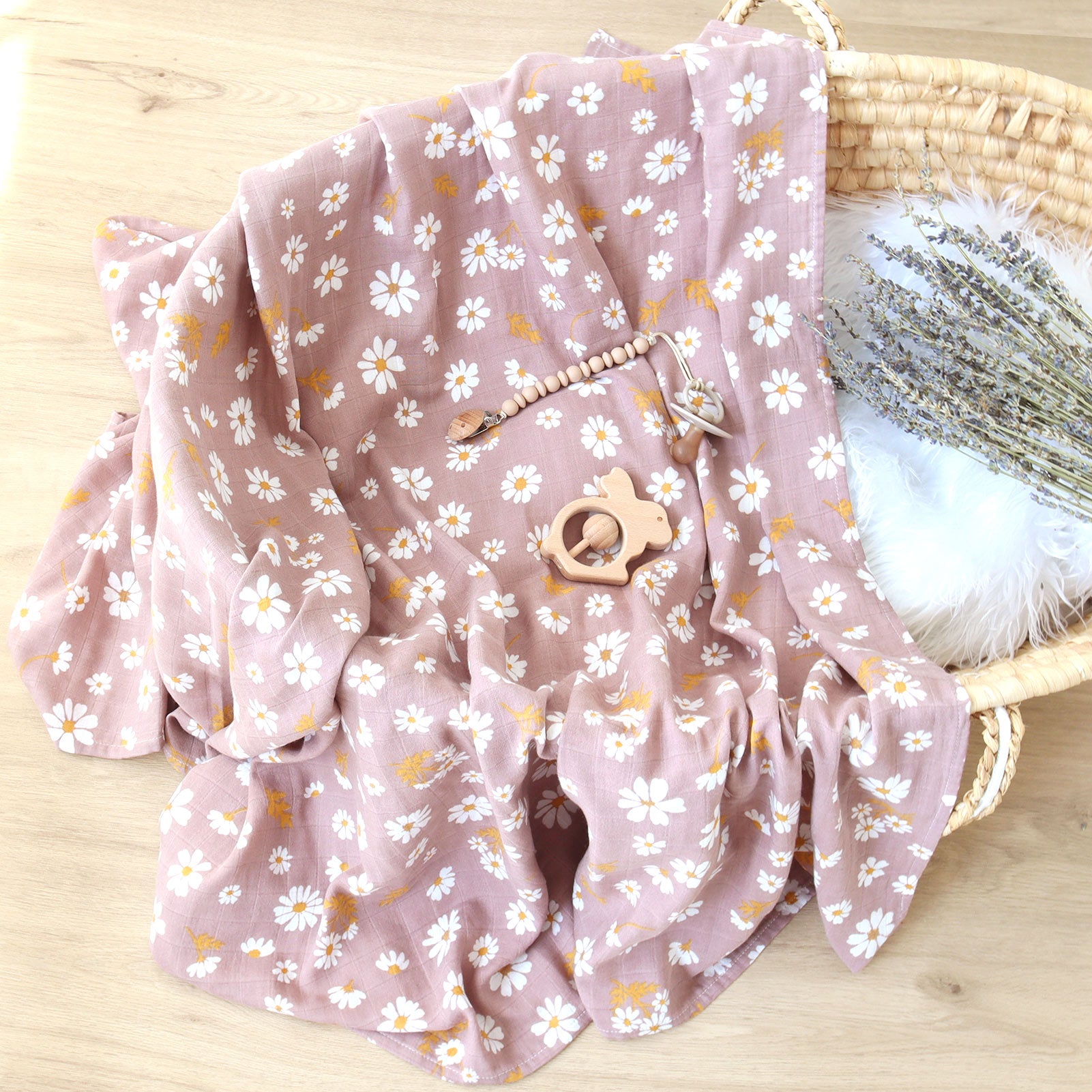 Daisy Dreams (Swaddle)