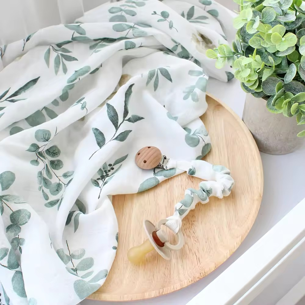 Leafy Lush (Swaddle)