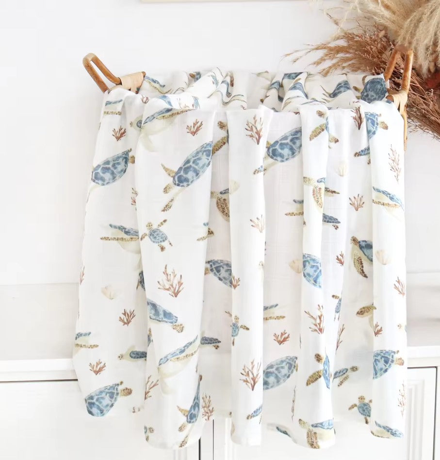 Majestic Sea Turtles (Swaddle)