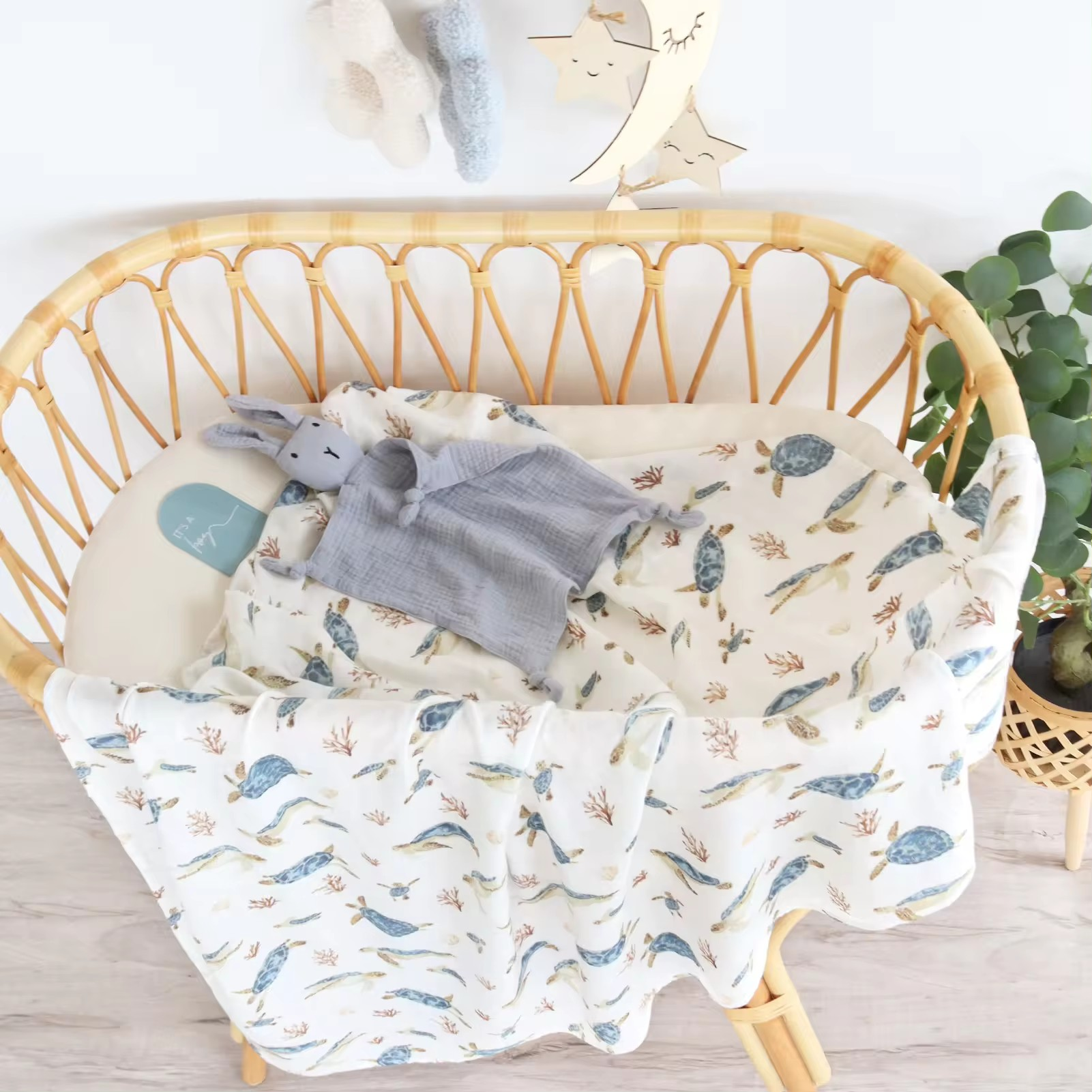 Majestic Sea Turtles (Swaddle)